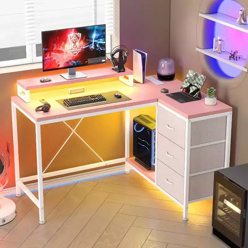 Bureau de jeu en L avec lumières LED, prises électriques, tiroirs et étagères, bureau d'angle pour ordinateur pour bureau à domicile, noir