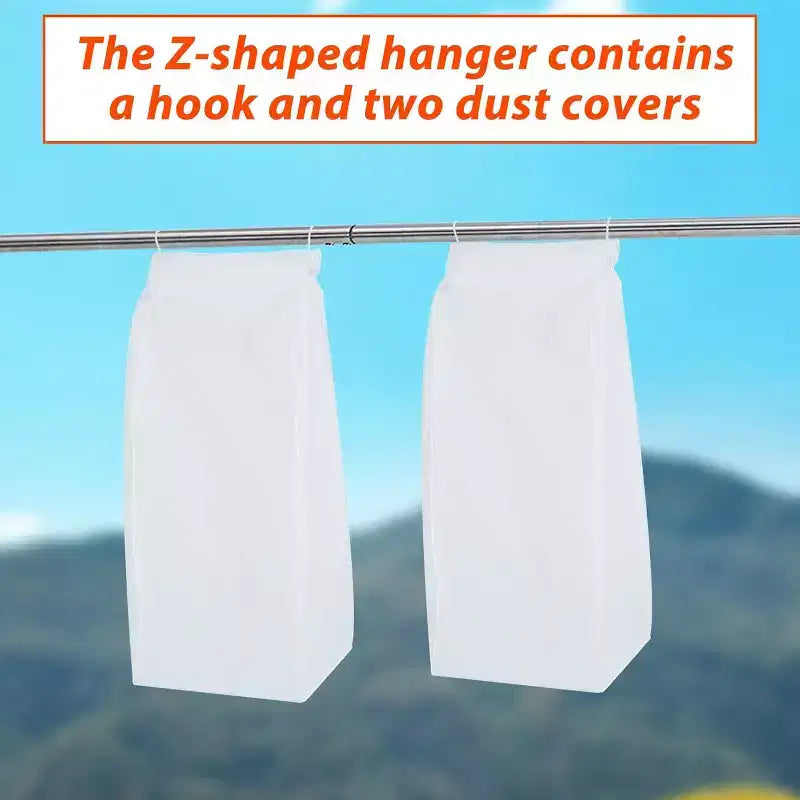 Portant à vêtements en Z sur roulettes, base orange ou noire, poteaux argentés, 2 housses de protection, pour présentation en magasin ou rangement dans un placard.