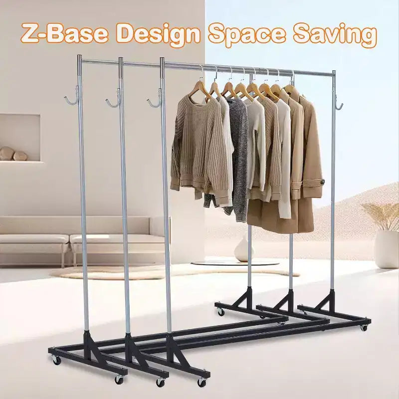 Portant à vêtements en Z sur roulettes, base orange ou noire, poteaux argentés, 2 housses de protection, pour présentation en magasin ou rangement dans un placard.