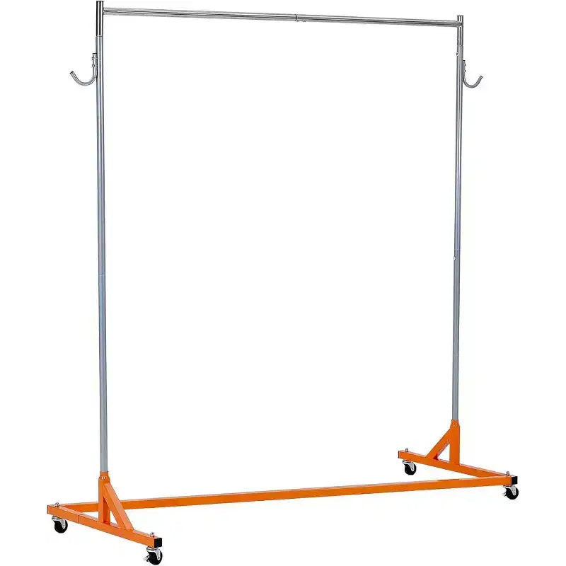 Portant à vêtements en Z sur roulettes, base orange ou noire, poteaux argentés, 2 housses de protection, pour présentation en magasin ou rangement dans un placard.