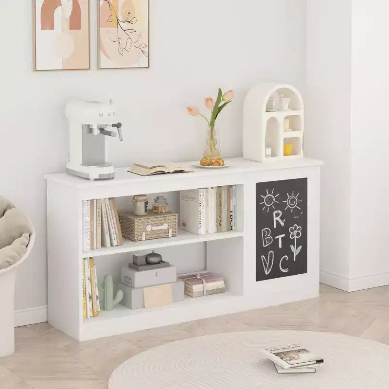 Étagère à livres et meuble de rangement 3-en-1 pour enfants avec tableau noir, organisateur moderne blanc pour salle de jeux
