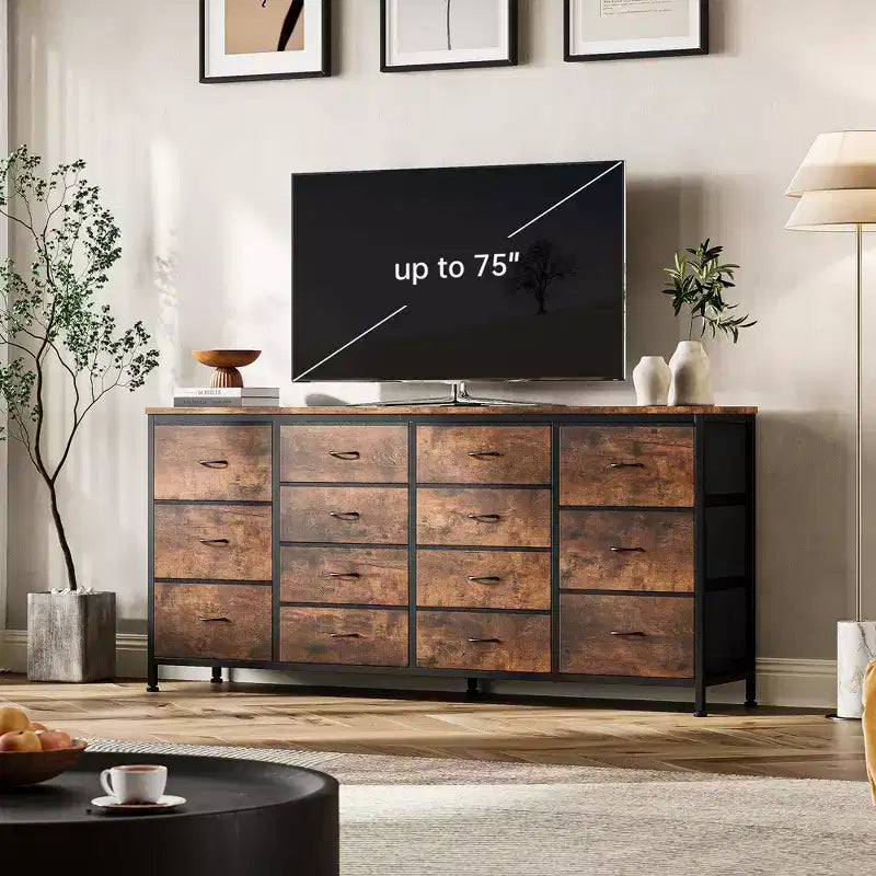 Commode 63 pouces Modern Accent, meuble TV pour téléviseurs 65/70/75 pouces, armoire à 14 tiroirs pour chambre à coucher, grande commode longue en tissu pour centre de divertissement