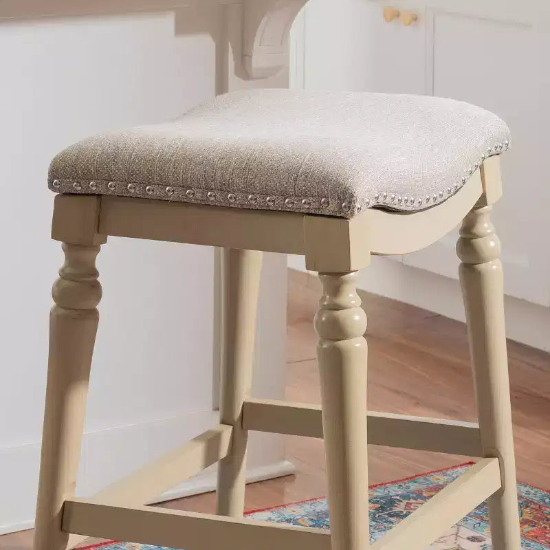 Tabouret de bar sans dossier en bois hauteur comptoir Brayden Big and Tall